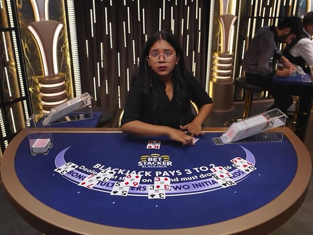 Classic Bet Stacker Blackjack 1