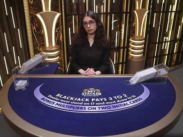 Classic Bet Stacker Blackjack 18