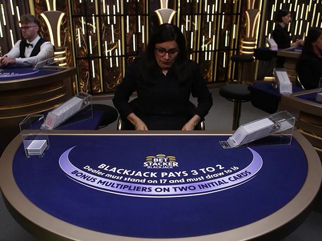 Classic Bet Stacker Blackjack 21