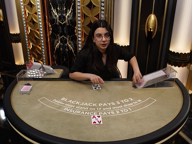 Platinum Private Blackjack 8